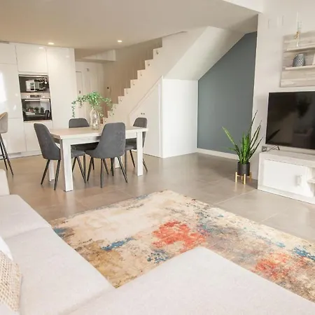 Daire Blue Suites B2-302 *