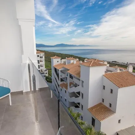Апартаменты Blue Suites B2-302 Манилва